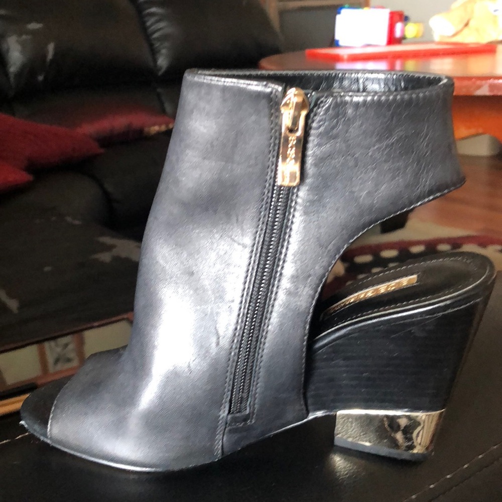 I have it but are too small forme